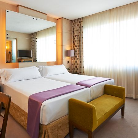 Hesperia Barcelona Presidente Hotel Ngoại thất bức ảnh